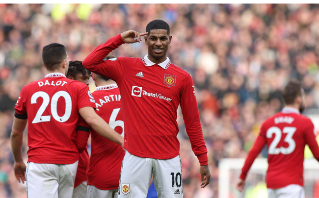 随着比赛继 随着比赛继